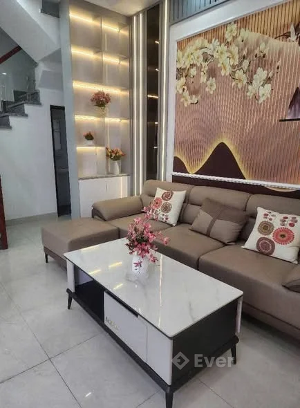 SIÊU HIẾM CÓ 1 0 2 BÁN NHÀ ĐẸP NGÔ GIA TỰ – GIÁ CHỈ 2.X TỶ!!