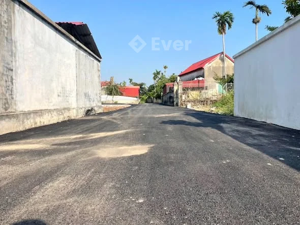 Chỉ 1tỷ2xxtr sở hữu lô đất đường nhựa 4,5m thông đi các ngả Thấp Linh_Minh Tân_Kiến Thụy