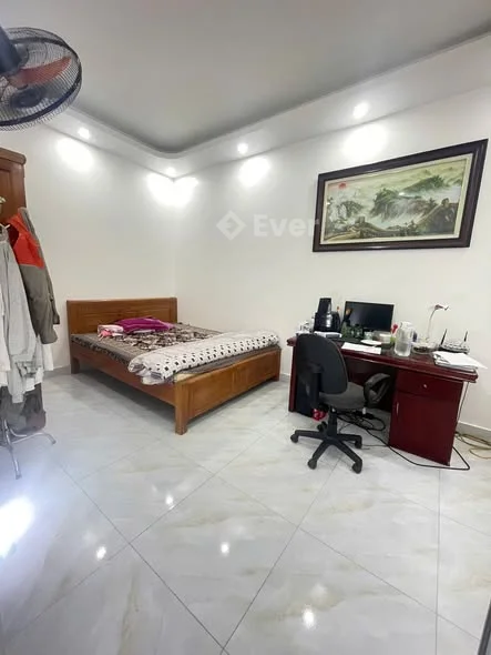 HÀNG NÓNG - Hàng độc quyền - NHÀ 3 Tầng - Phố Tiền Phong xây mới 90% chỉ 2tỷ630 gia lộc