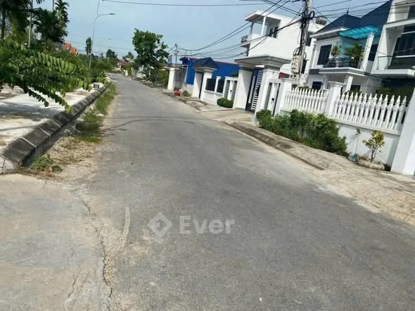 CHÍNH CHỦ BÁN LÔ ĐẤT ĐẸP TẠI LỘC XÁ – ĐOÀN XÁDiện tích: 79,8m²Mặt tiền 5m