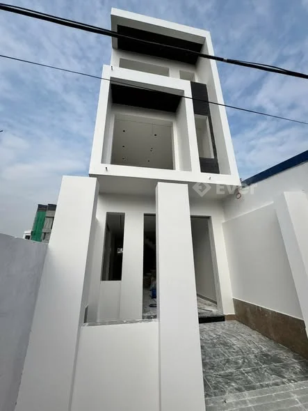 SIÊU PHẨM NHÀ ĐỘC LẬP 3 TẦNG – ĐỒNG HÒA Diện tích 58m² – Hướng Đông Nam