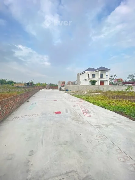 Duy nhất 1 lô Kiều Hạ Quốc TuấnDt 60mtrục chính vào 50m đến đất , ngõ trước đất 5m siêu rộng - Thỏa thuận - 60m²