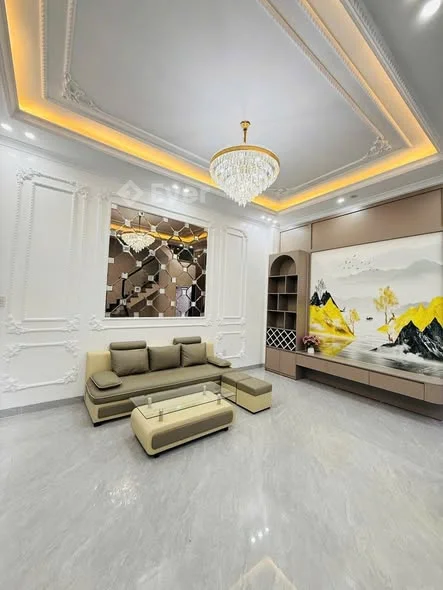 Nhà đẹp 3 tầng ngõ đẹp phố Nguyễn Công TrứDiện tích: 42 m2 x 3 tầng Độc Lập - 3,79 tỷ - 42m²