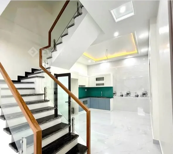 BÁN GẤP NHÀ TẠI NGÕ 273 ĐẰNG HẢI , Ô TÔ ĐỖ CỬA S Gần 45m2 giá chỉ hơn 3,5t