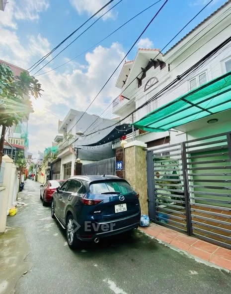 Bán nhà 4 tầng xây mới độc lập oto đỗ sát nhà Phương Lưu