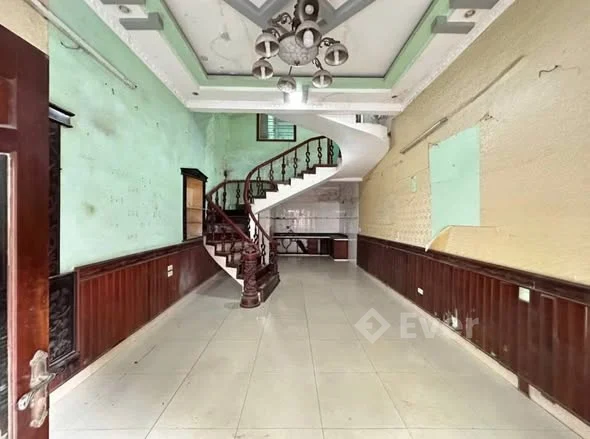 CỰC HIẾM Chỉ với hơn #6tỷ sở hữu ngay nhà 4 tầng MẶT ĐƯỜNG Miếu Hai Xã