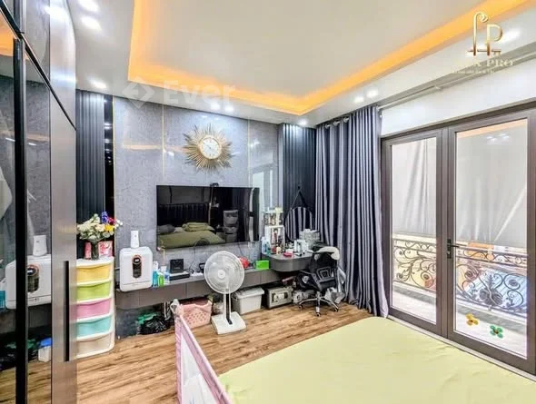 Bán nhà Cát Bi - Ngô Gia Tự. Lối đi 2 Ô tô tránh nhau