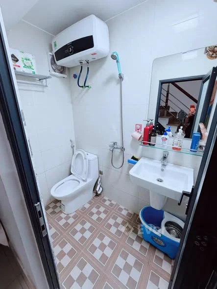 30m x4 tầng - nhà đẹp ở luôn23/376 tô hiệu cách mặt đường 20m - tặng kèm full nội thất