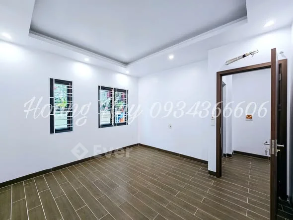 NHÀ ĐẸP XÂY MỚI ĐỘC LẬP TƯỜNG 20CM CHẮC CHẮN TẠI MIẾU HAI XÃ - LÊ CHÂN - HẢI PHÒNG - 3,85 tỷ - 45m²