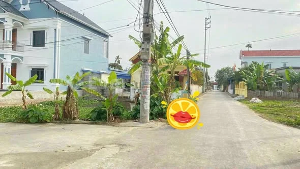 Chính Chủ gửi bán 2 lô đất liền kềCực đẹp ko 1 lỗi nhỏ - Bìa hồng chuẩn nét