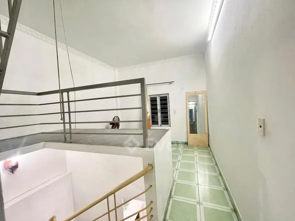 BÁN NHÀ NGÕ 250 HÀO KHÊ- THIÊN LÔINhà 2 tầng Lô Góc phố Hào Khê giáp Thiên Lôi