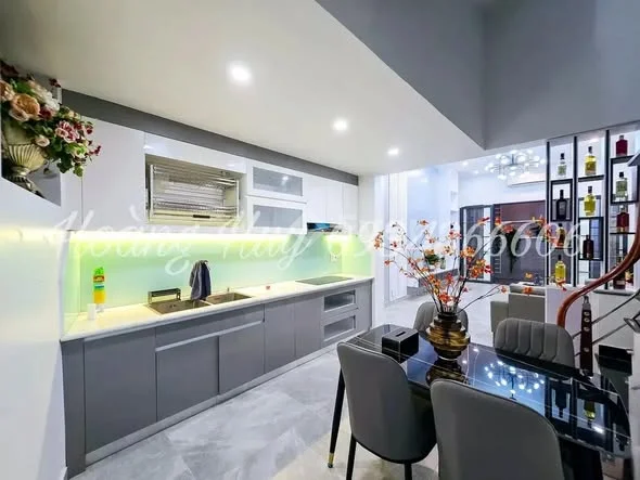 NHÀ ĐẸP DÂN XÂY SÂN CỔNG RIÊNG TẠI HỒ SEN - LÊ CHÂN - HẢI PHÒNG - 3,88 tỷ - 60m²