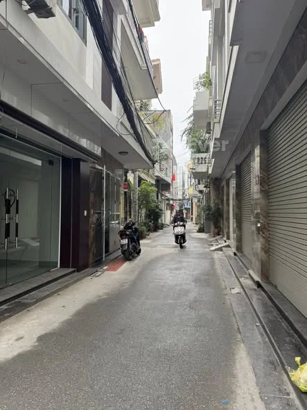 Nhà vị trí vàng – mặt ngõ 79 Chợ Đôn, sát chợ, kinh doanh buôn bán tấp nập ngày đêm