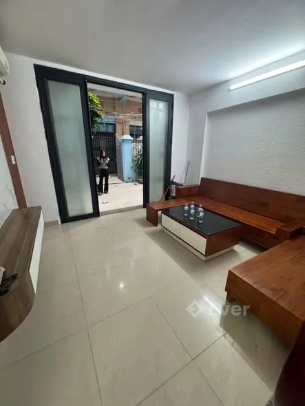 Cần bán căn nhà trung tâm phố Tô Hiệu, con phố sầm uất thông thương các ngả