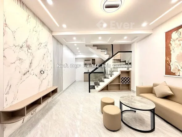 LÊN SÓNG CĂN NHÀ XINH PHỐ TRUNG TÂM CÁT CỤT ,XÂY 3 TẦNG FULL CÔNG NĂNG