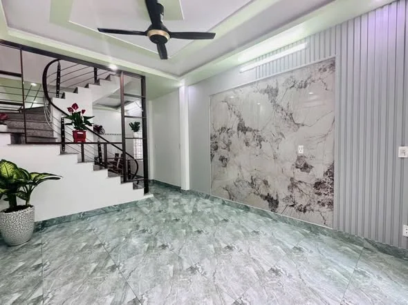 Nhà 3 tầng mặt ngõ khu Đằng Hải, Hải An. Ngõ to ~5m ô tô đỗ cửa. • Diện tích: 40m²