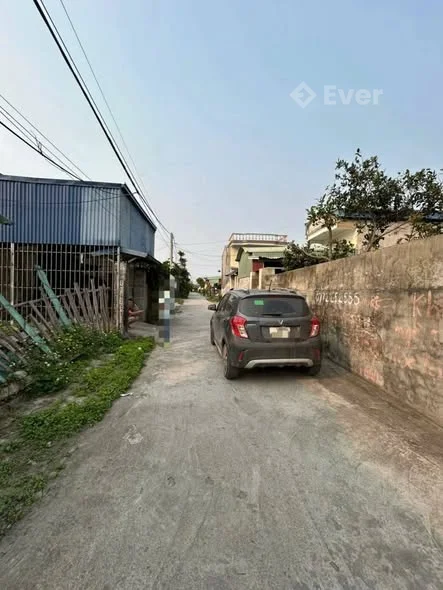 Mặt đường xóm thôn rộng 2 ô tô tránh nhau tại KIM ĐỚI 2 _ HỮU BẰNG
