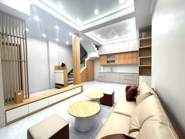 NHÀ 4 TẦNG MỚI ĐƯỜNG ĐÀ NẴNG-CẦU TRE