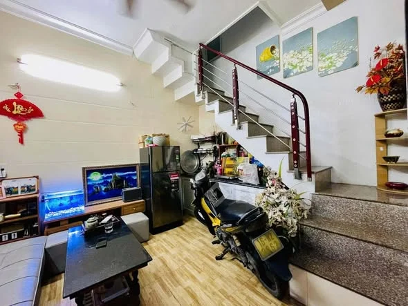 SIÊU SOCK NHÀ 3 TẦNG DƯỚI 1 TỶ PHỐ LỚN