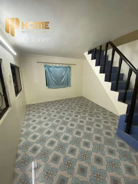 Xin gửi lời chào đến tất cả!CHO THUÊ NHÀ NGÕ HÀNG KÊNH 2 NGỦ ĐỒ CƠ BẢN SÂN CỔNG RIÊNG