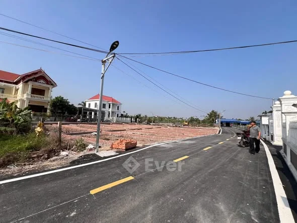 LÔ F0 NGÕ 100 TƯ THUỶ (402), HOÀ NGHĨA ĐƯỜNG NHỰA 5M ĐẾN 6M- Diện tích: 57m - Ngang 4,5m