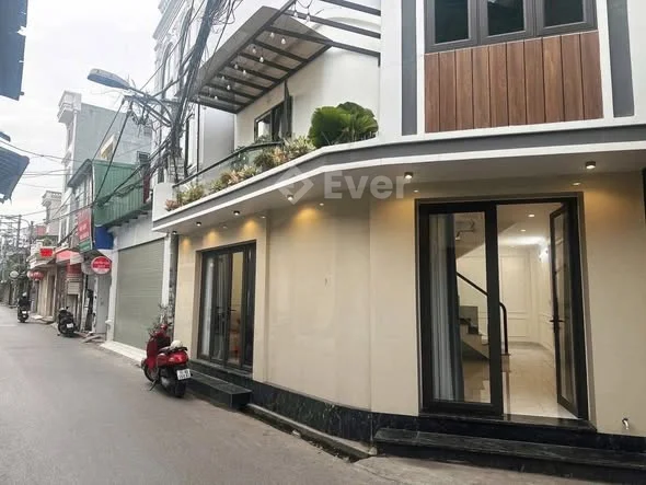 𝗕.𝗔́.𝗡 𝗡𝗛𝗔̀: 2,5 Tầng Tuyền 2 Hoàng Minh Thảo ~ Lê Chân ~ Hải phòng