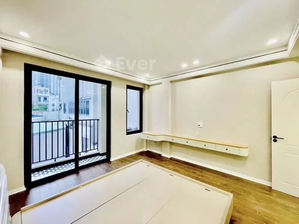 NHÀ ĐẸP - XÂY MỚI TINH - SÂN CỔNG RIÊNGPhố Thiên Lôi - Lê Chân - Hải Phòng