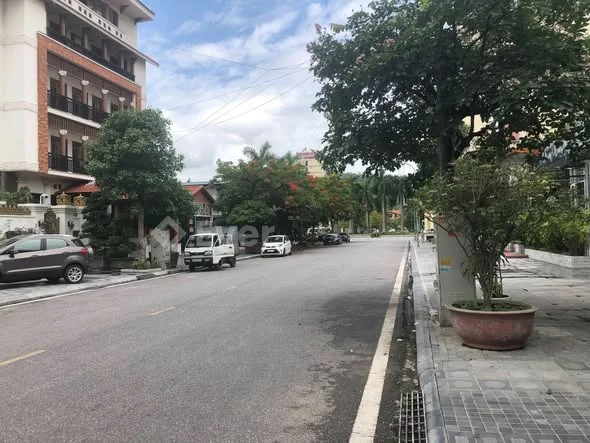 BÁN GẤP ĐẤT BIỆT THỰ BÃI CHÁY - VỊ TRÍ TRUNG TÂM, GIÁ RẺ NHẤT THỊ TRƯỜNG!