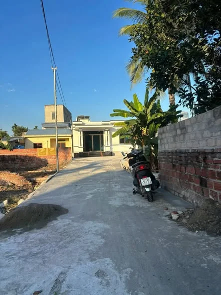 Bên em chính thức ra hàng 2 lô đất F0 tại Đông Sơn – sẵn bìa