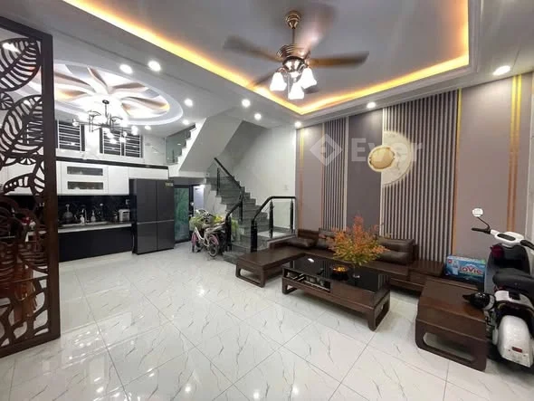 229 miếu hai xã Chính chủ cần bán nhà tại 229 Phố Miếu Hai Xã.