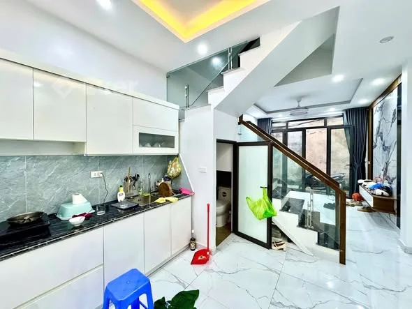 Bán nhà 3 tầng Đình Đông dân xây – Độc lập – Kiên cố như tình đầu khó quên