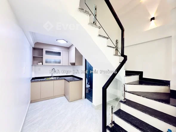 BÁN NHÀ 418 MIẾU HAI XÃCĂN NHÀ XINH 3 TẦNG MỚI NGÕ MIẾU HAI XÃ