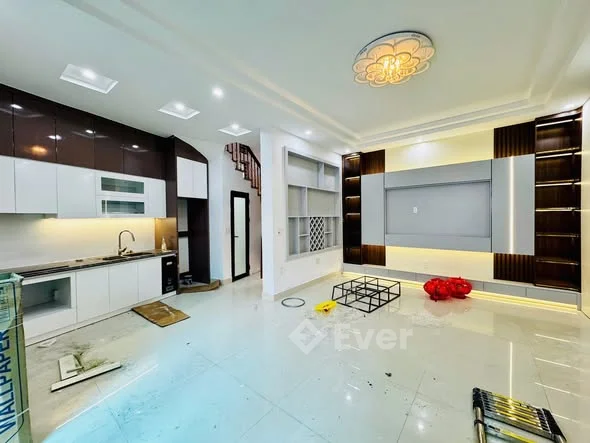 Bán nhà 4 tầng ngõ 250 Thiên Lôi - Chợ Đôn thông 512 nguyền văn linh thông 346 Thiên Lôi