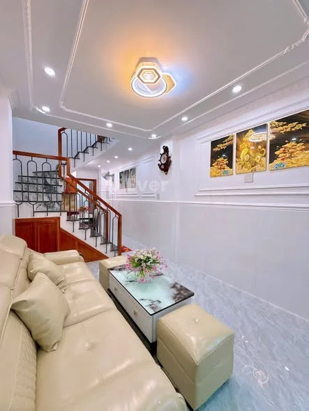 NHÀ ĐẸP … NHÀ XINH … ! Bán nhà đẹp xinh kế chợ XUÂN KHÁNH , ngan trường Trần Quốc Toản , nhà số 38/2