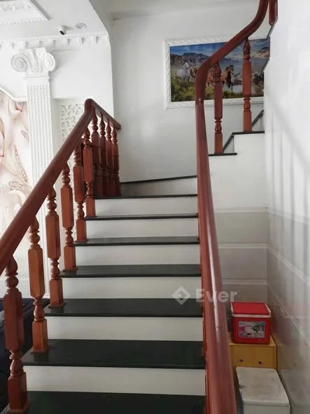 —Giá củ 5tỷ300tr—Giá mới:5tỷBÁN NHÀ TRỆT 2 LẦU B5 KDC HƯNG PHÚ - 5,3 tỷ - 67.5m²