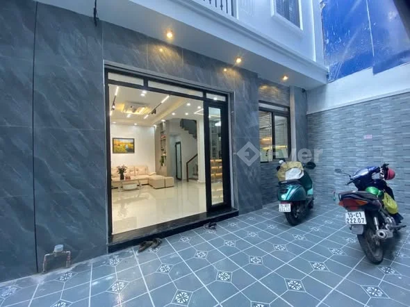 Ngày đẹp lên sóng nhà mới hoàn thiện tại 81 Phạm Hữu Điều