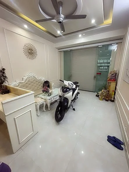 NHÀ MẶT NGÕ THÔNG CHỢ ĐÔN- THIÊN LÔI. Ô TÔ QUA LẠI, NHÀ CÁCH MẶT ĐƯỜNG 15M PHÙ HỢP KINH DOANH