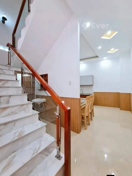 Nhà tại khu ẩm thực hồ búng xáng - Ninh Kiều, Tp.Cần Thơ.Giảm 200 triệu Giá mới: 3 tỷ 290 triệu