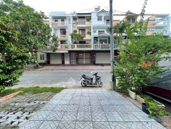 BÁN NHÀ ĐẸP 1 TRỆT 3 LẦU KDC CTY 8 (CIC8)THIẾT KẾ HIỆN ĐẠI PHONG CÁCH TỐI GIẢN CÓ THỂ KINH DOANH - 6,1 tỷ - 101.83m²