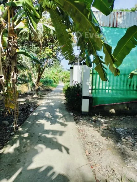 Do chuyển công tác nên cần bán gấp nền diện tích rộng cách KCN tầm 300m cách chùa Bảo Tịnh 100m thuộ