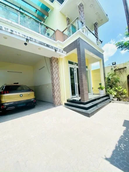 CHO THUÊ NHÀ: TRỆT 1 LẦU RỘNG - SẴN NỘI THẤT - KDC CTY 8_