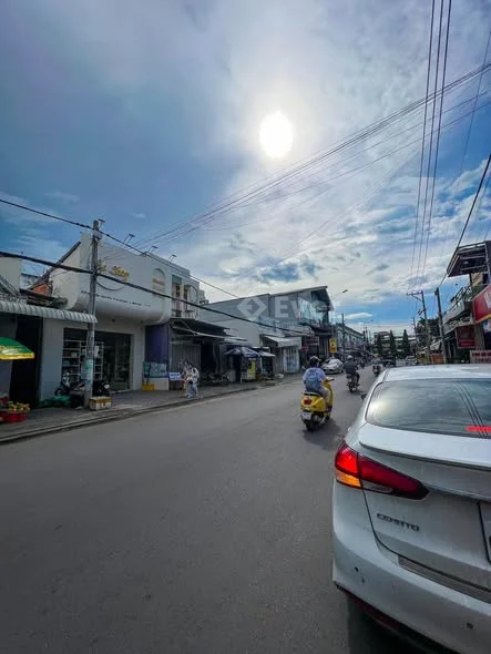 BÁN NHÀ MẶT TIỀN ĐƯỜNG TRẦN NAM PHÚ KHU VỰC TẬP TRUNG KINH DOANH giá: 10.5 tỷ