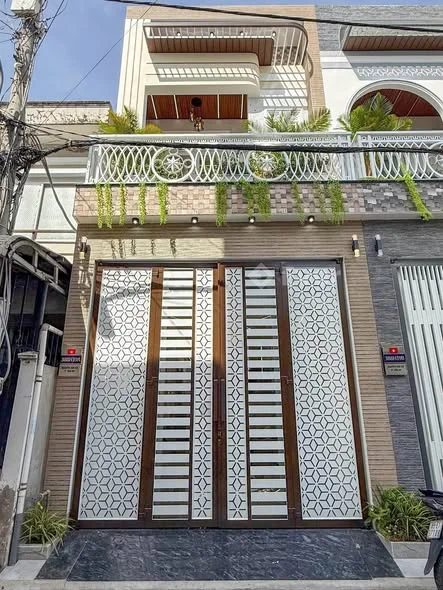 MỪNG NOEL VÀ TẾT - GIẢM 130 TRIỆUNHÀ PHỐ HIỆN ĐẠI TUYỆT ĐẸP FULL NỘI THẤTGiá mới: 4 tỷ 450