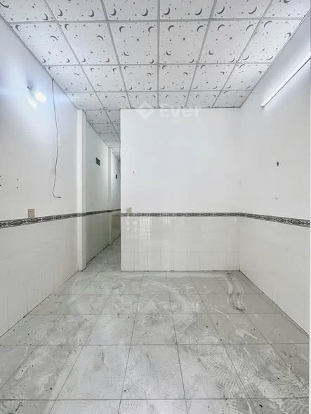 Cho thuê nhà trệt Mặt Tiền hẻm đường Trần Hưng Đạo, Ninh Kiều, Cần Thơ.