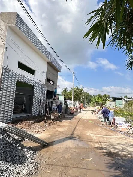 -Bán nền KDC CỬU Long -cách chợ bà bộ Nguyễn văn linh 900m-giá 375tr