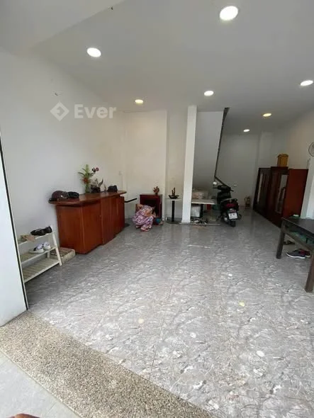 Nhà MT chợ Cái Răng1trệt trống kd, 1lầu (có thêm lững trống suốt), 1pn, bếp, 1 WC - 3,4 tỷ - 36m²