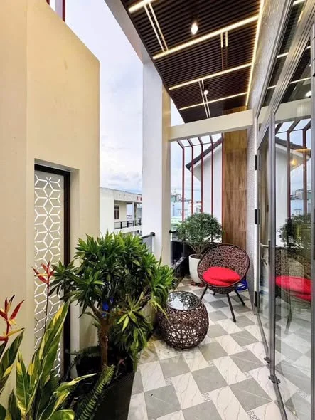 CHỦ GỬI NHÀ 4 TẦNG - CÓ SÂN THƯỢNG - CÓ SÂN ĐẬU XE - CÓ HẺM KỸ THUẬT BÊN HÔNG - TẠI KDC 91B