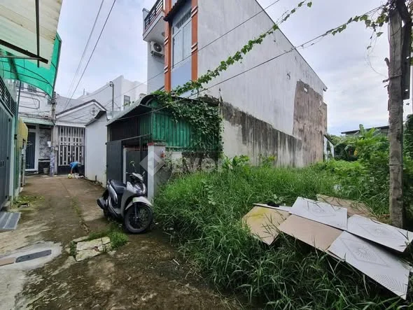 NỀN GIÁ RẺ - NẰM GẦN - ĐẠI HỌC Y DƯỢCĐƯỜNG NGUYỄN VĂN CỪ - CẦN THƠ