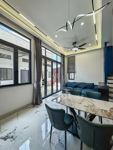 Giá mới 2 tỷ 290 triệu (Giá cũ 2 tỷ 490) Bán nhà 1 trệt 1 lầu góc 2 mặt tiền