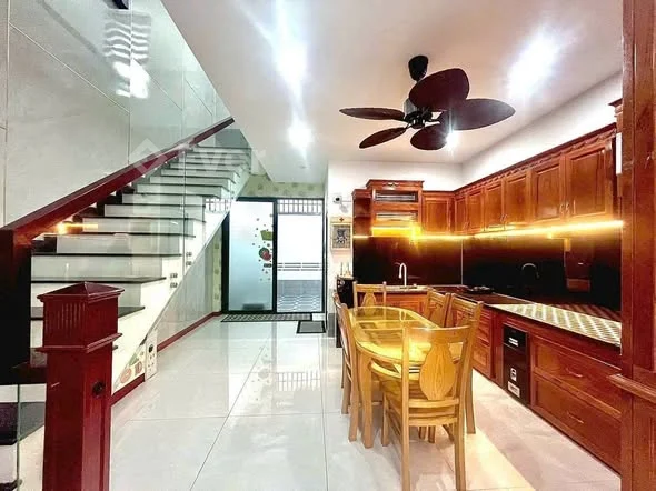 Nhà 4 Lầu đúc kiên cố Giá Rẻ KDC Hồng Loan, P.Cái Răng, Cần ThơGiá: 5 Tỷ xxx - Thỏa thuận - 90m²